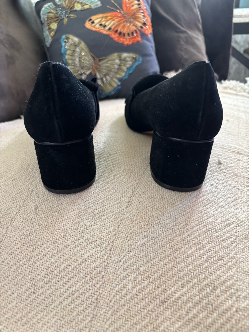 Mark Fisher Black Suede Block
Heel & Fringe Loafer Size 8.5 M - Picture 12 of 13